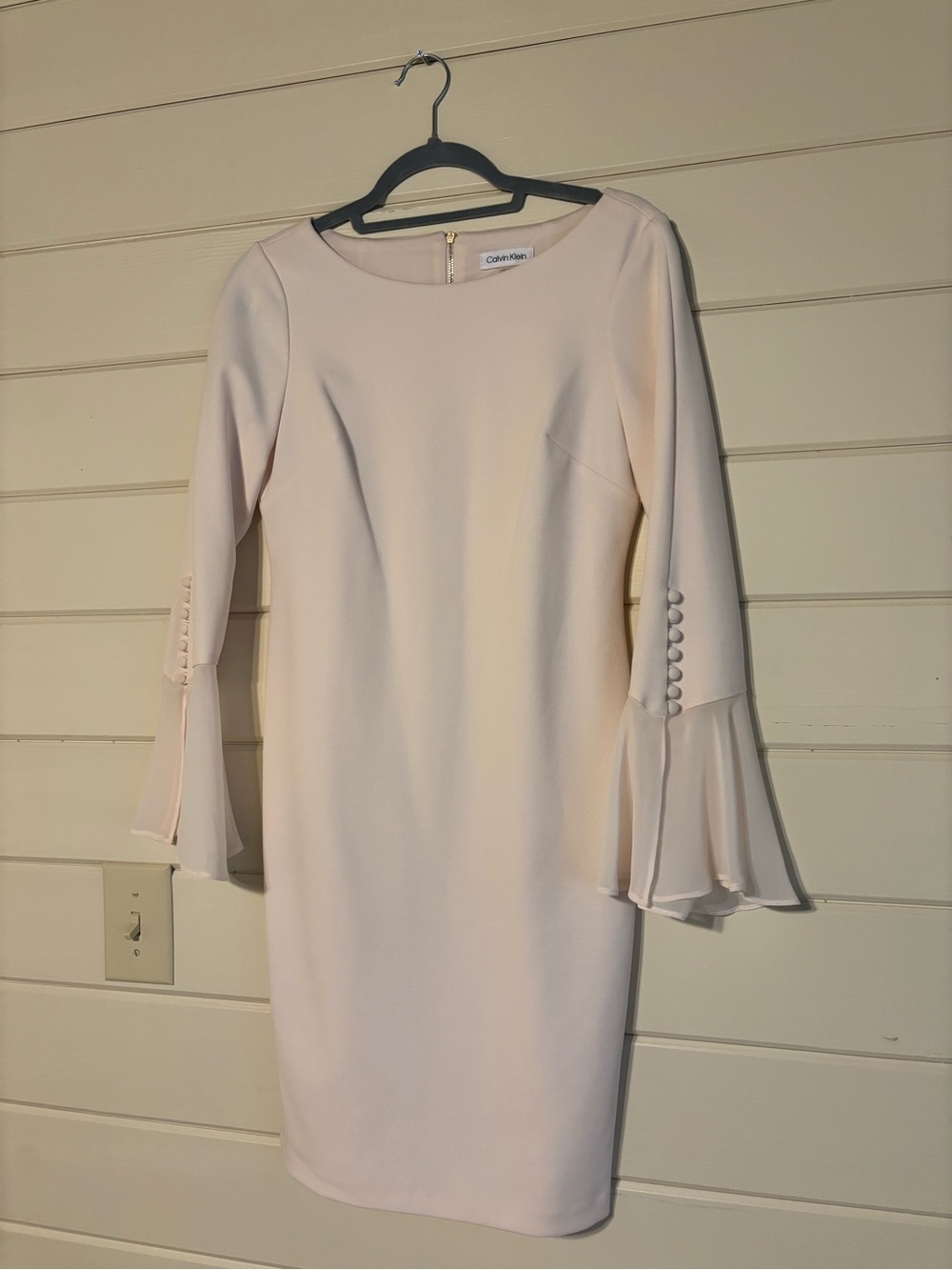 Calvin Klein Pale Pink Bell-Sleeve Sheath Dress